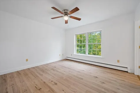 21 Yankee Avenue Bangor ME 04401