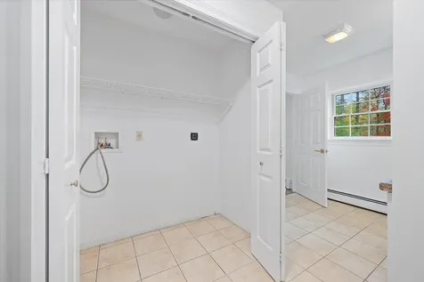 21 Yankee Avenue Bangor ME 04401