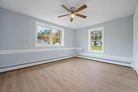 21 Yankee Avenue Bangor ME 04401