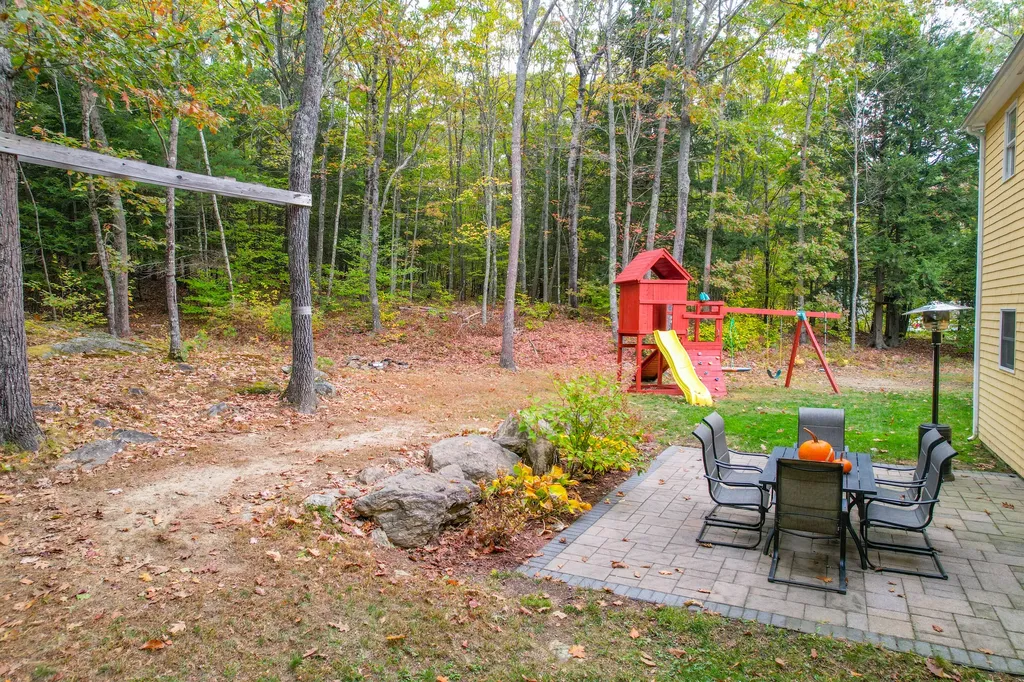 6 Pond Ridge Drive Lewiston ME 04240