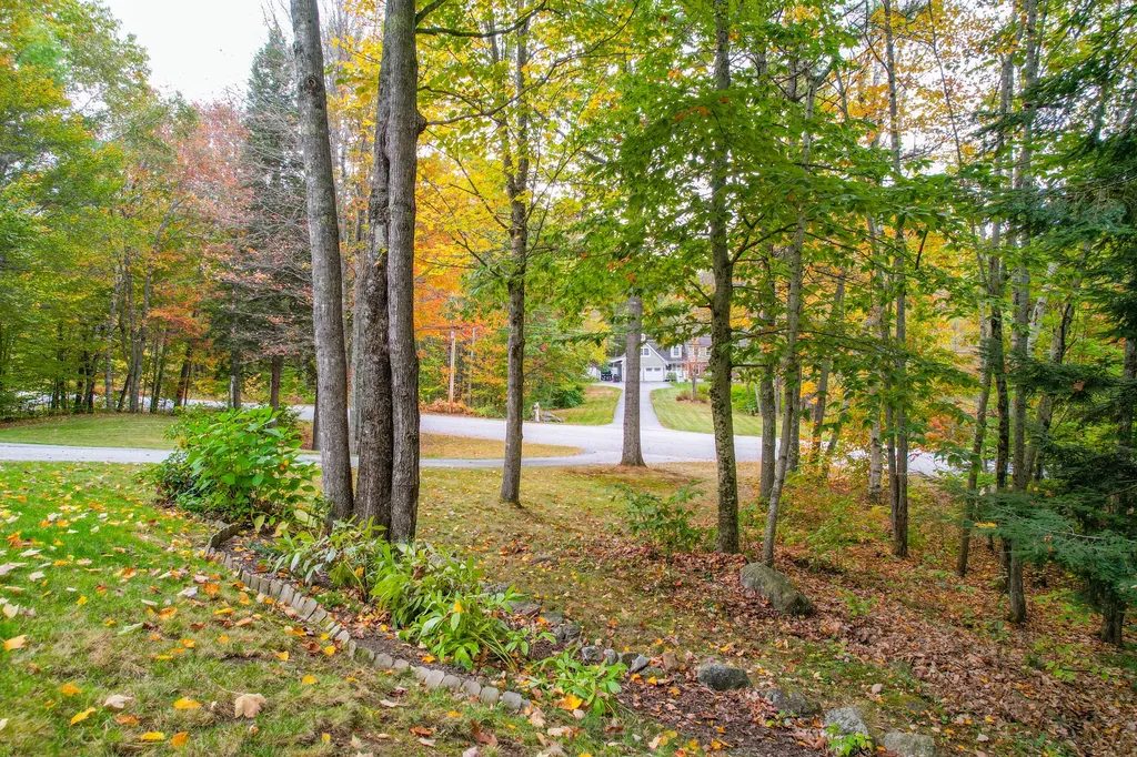 6 Pond Ridge Drive Lewiston ME 04240
