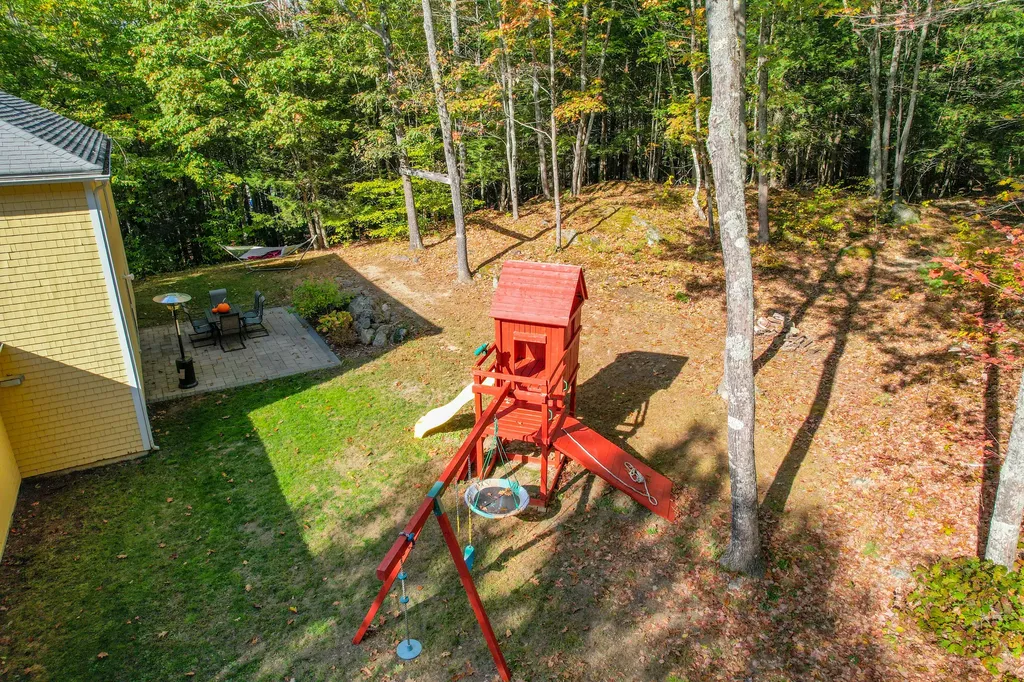 6 Pond Ridge Drive Lewiston ME 04240