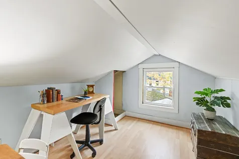 268 Pleasant Avenue South Portland ME 04106