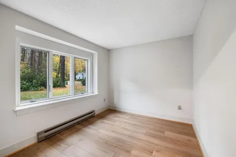 14 Oakwood Lane Kennebunk ME 04043