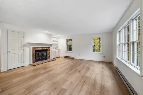 14 Oakwood Lane Kennebunk ME 04043