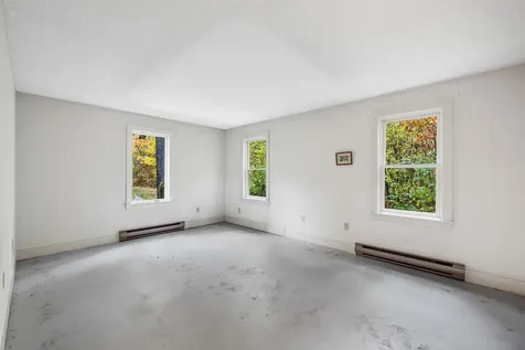 14 Oakwood Lane Kennebunk ME 04043