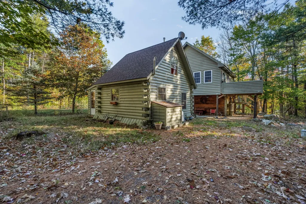 19 Birch Estates Rome ME 04963