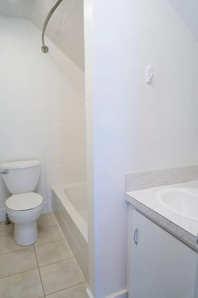 14 Boynton Street Portland ME 04102