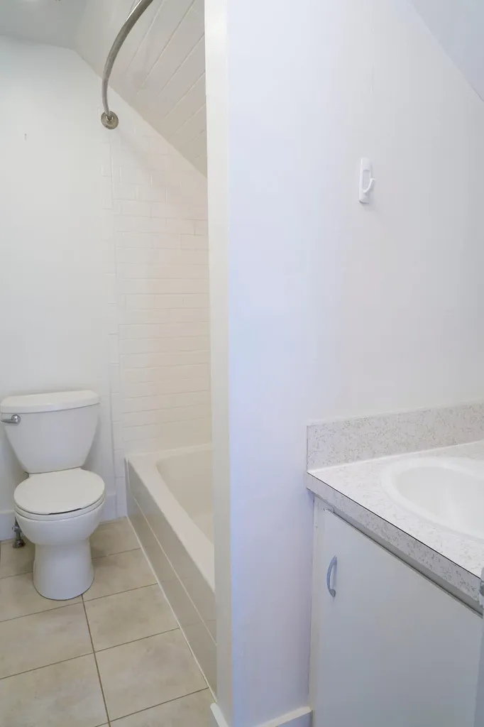 14 Boynton Street Portland ME 04102