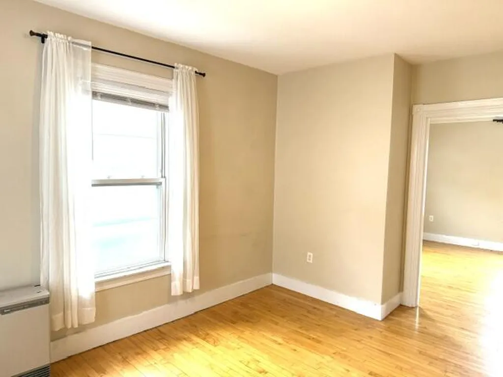 14 Boynton Street Portland ME 04102