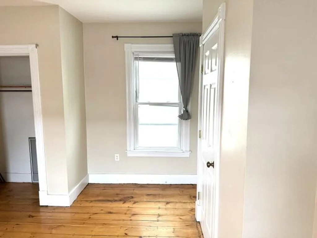 14 Boynton Street Portland ME 04102