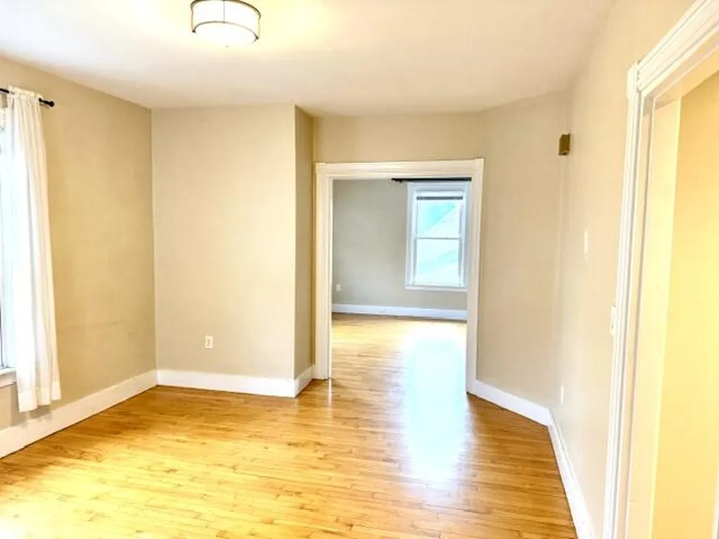14 Boynton Street Portland ME 04102