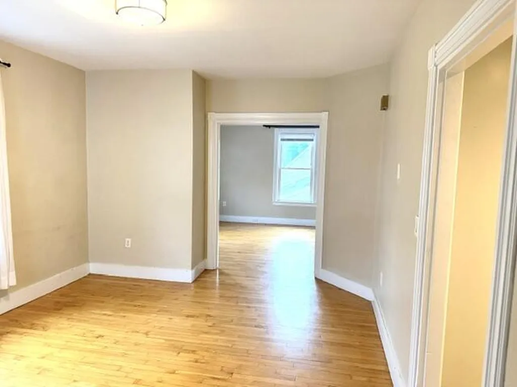 14 Boynton Street Portland ME 04102
