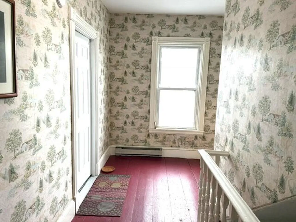 14 Boynton Street Portland ME 04102