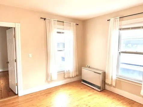 14 Boynton Street Portland ME 04102