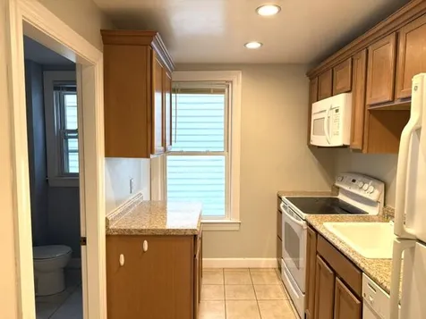 14 Boynton Street Portland ME 04102