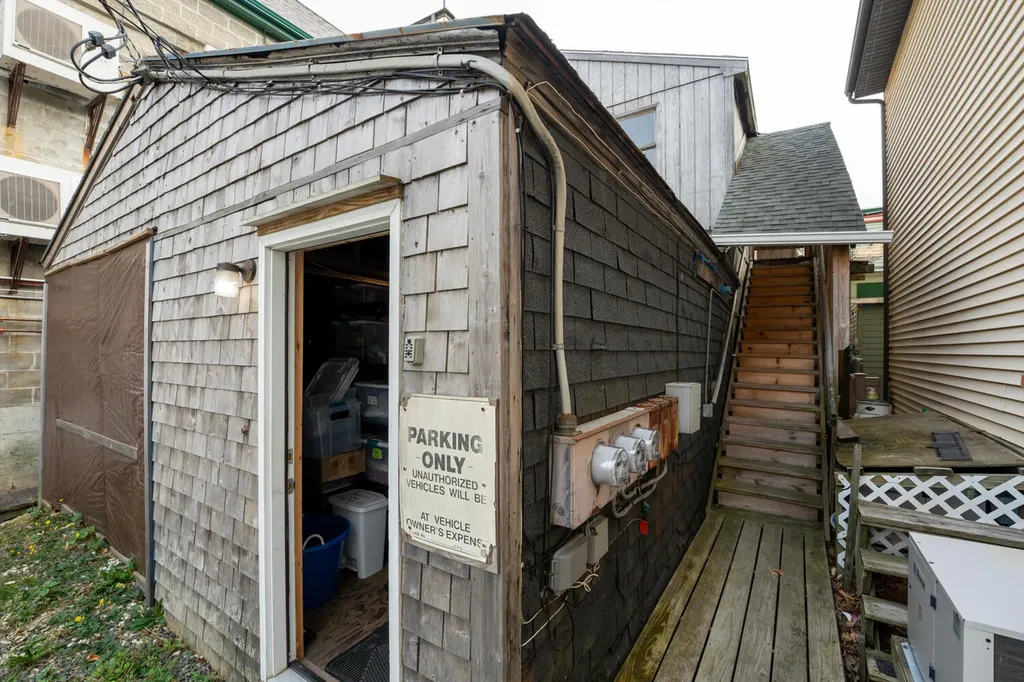 19 Cottage Street Bar Harbor ME 04609