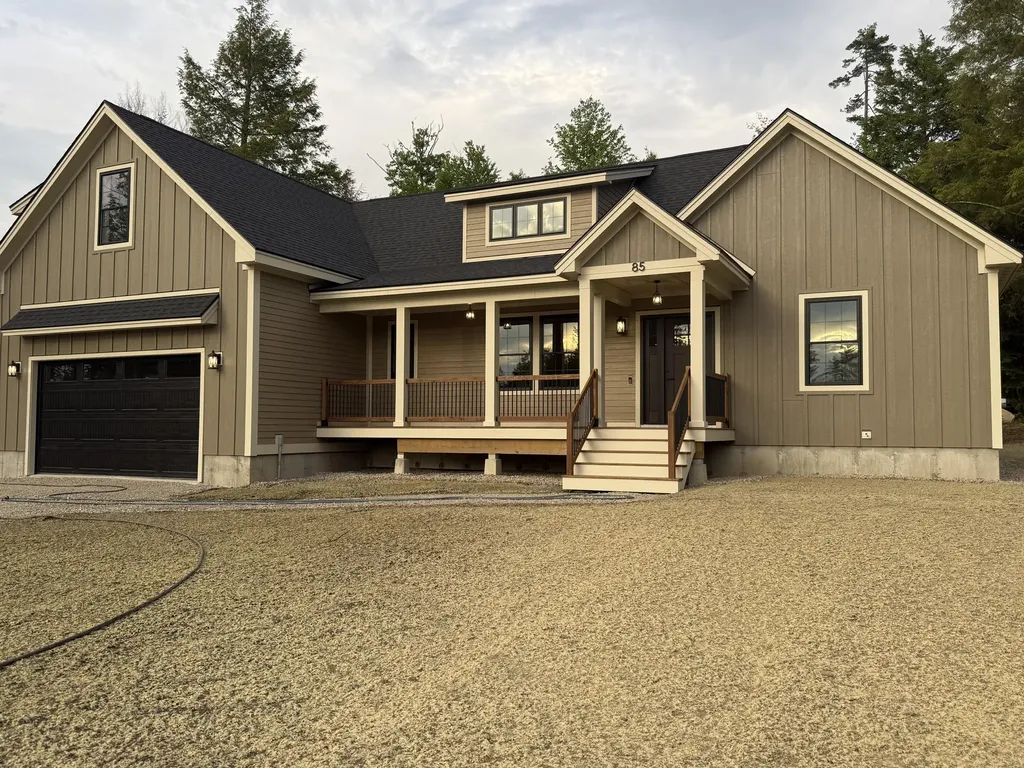 85 Branch View Terrace N Alfred ME 04002