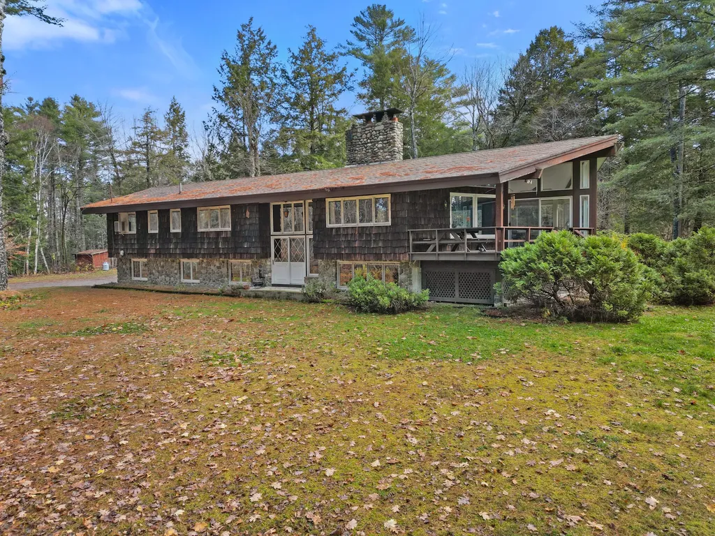 275 Kennebec Road Hampden ME 04444