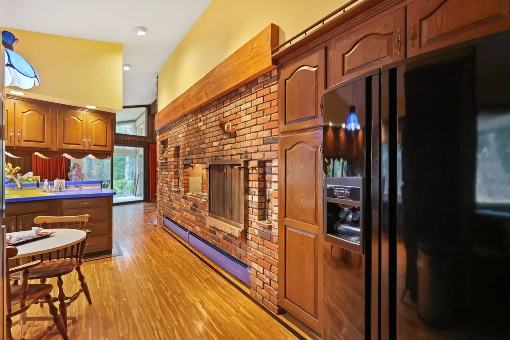 275 Kennebec Road Hampden ME 04444