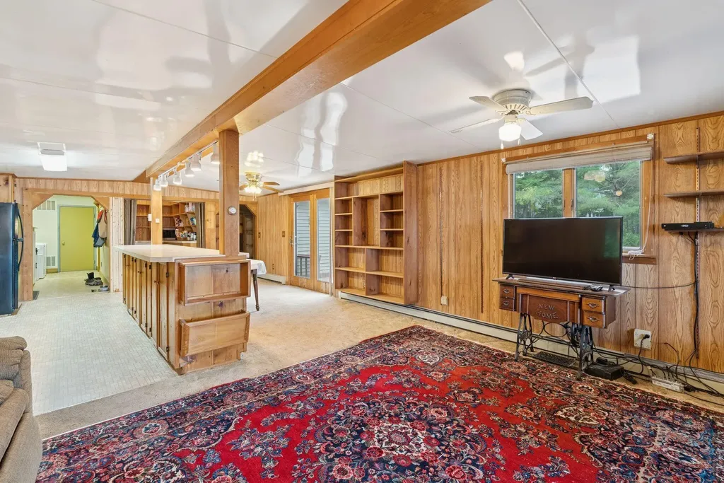 587 Woodland Avenue Old Town ME 04468