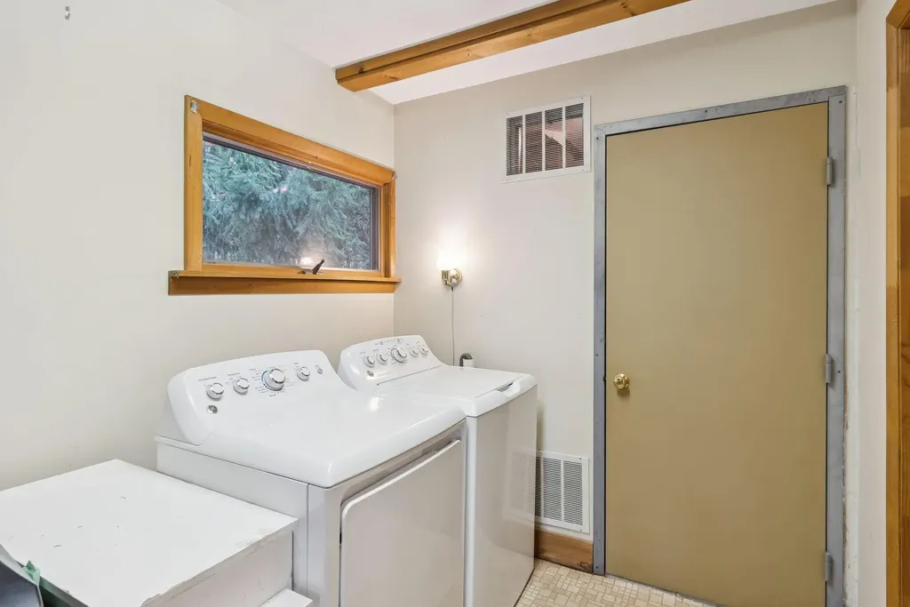 587 Woodland Avenue Old Town ME 04468