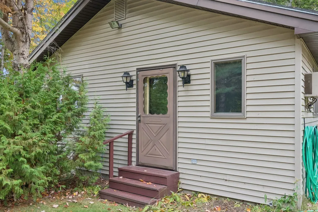 587 Woodland Avenue Old Town ME 04468