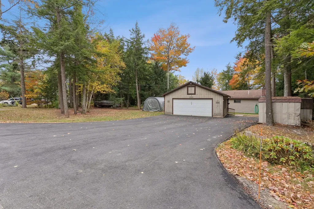 587 Woodland Avenue Old Town ME 04468