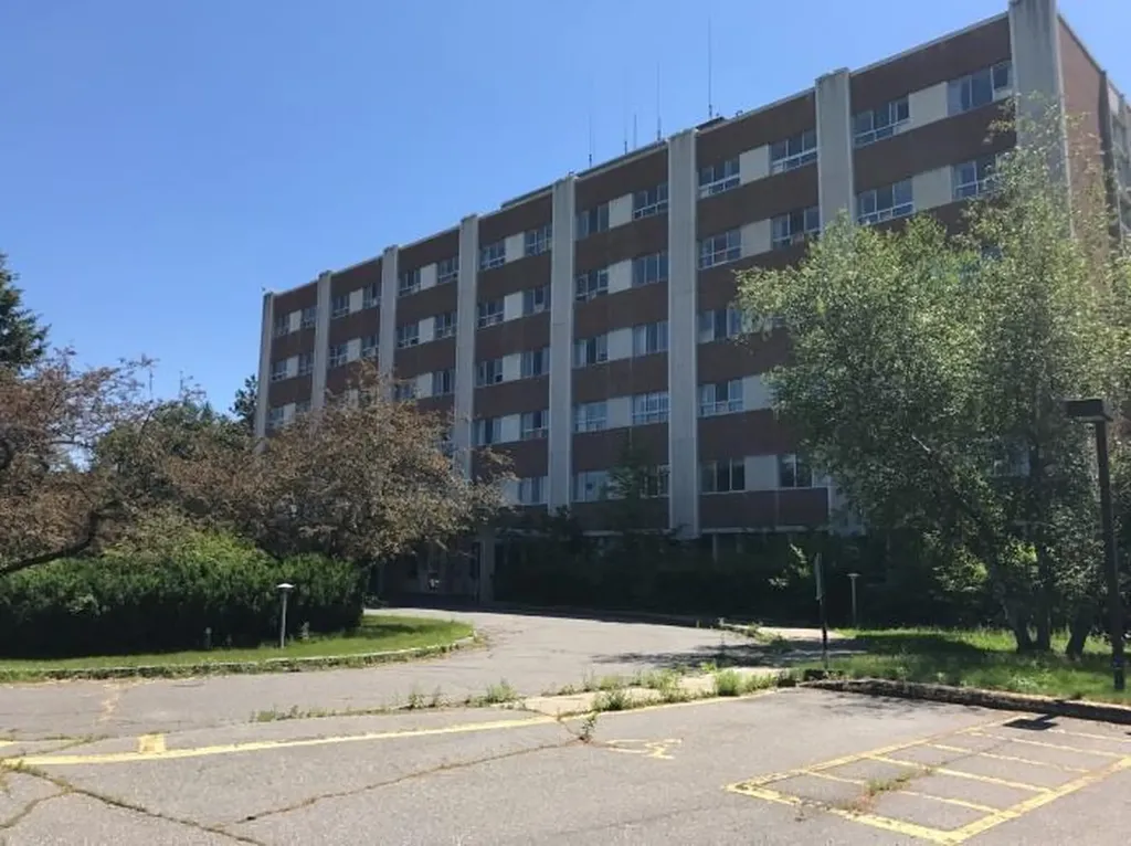 30 Chase Avenue Waterville ME 04901