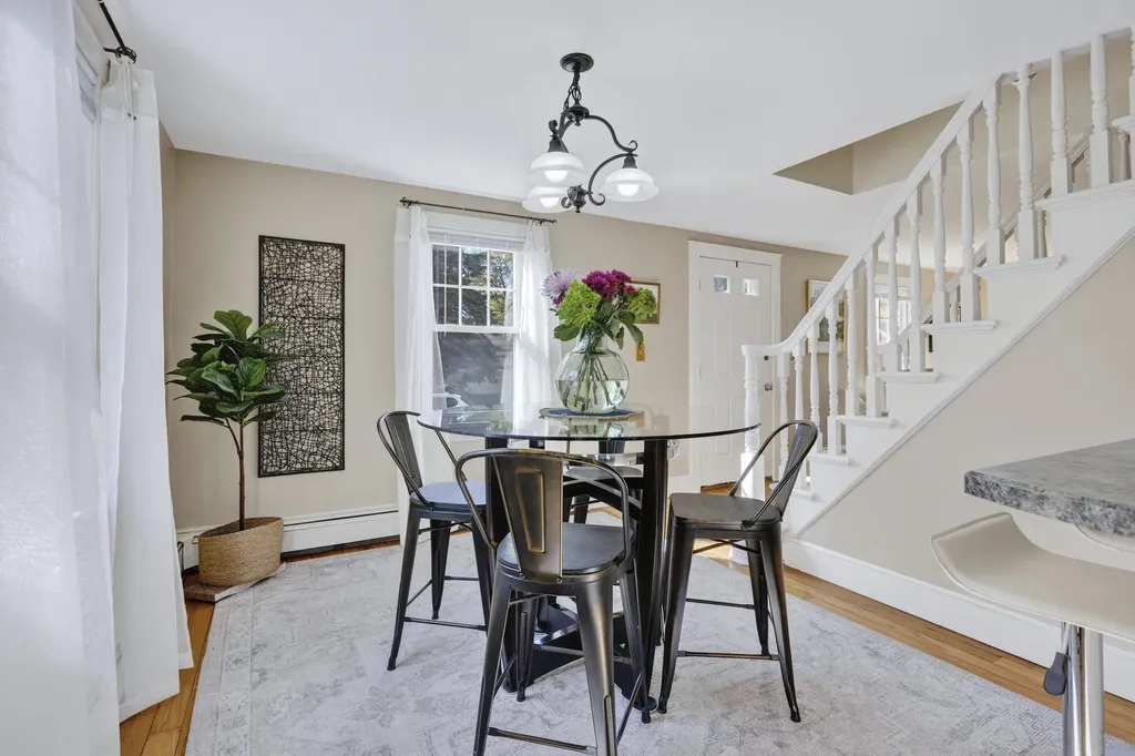 33 Mayland Street Portland ME 04103