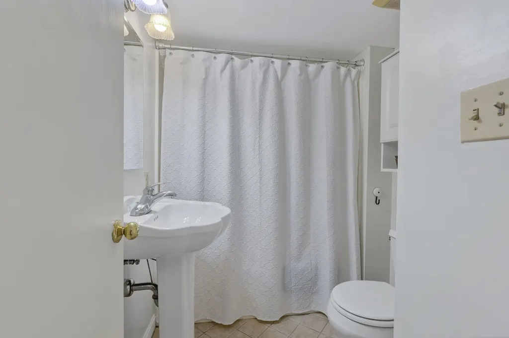 33 Mayland Street Portland ME 04103