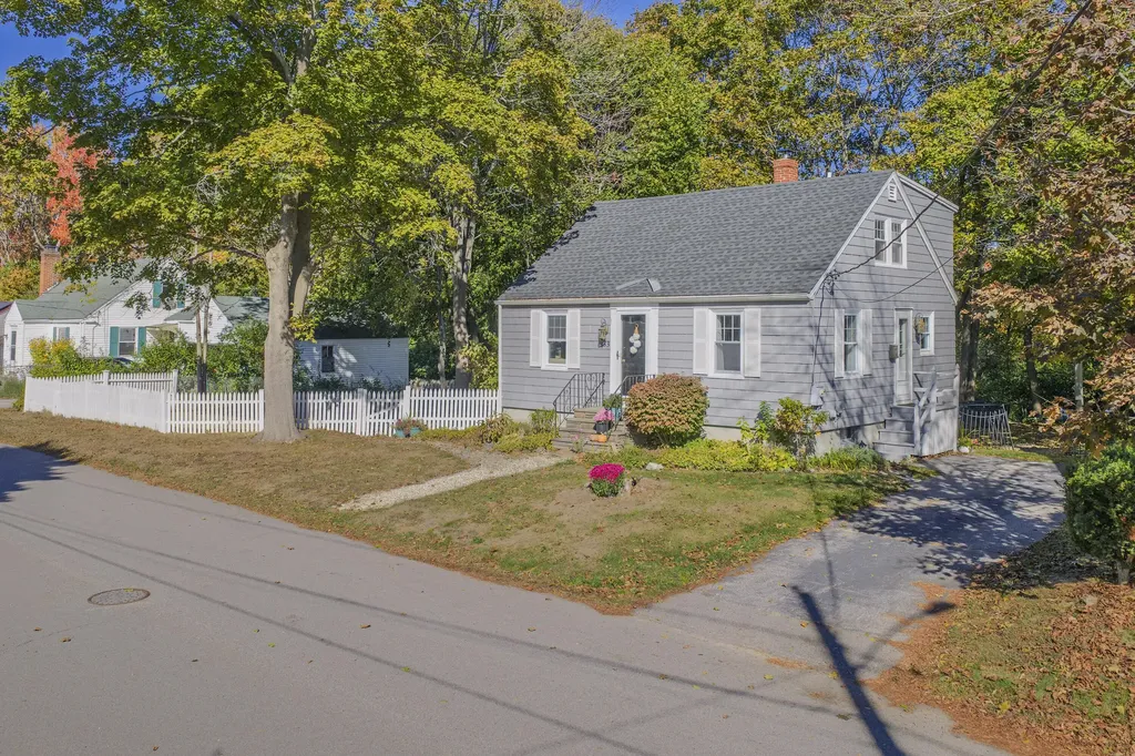 33 Mayland Street Portland ME 04103
