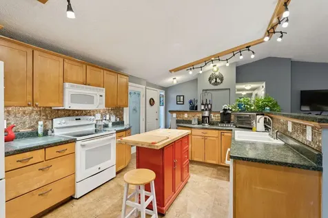 71 Smithfield Road Belgrade ME 04917