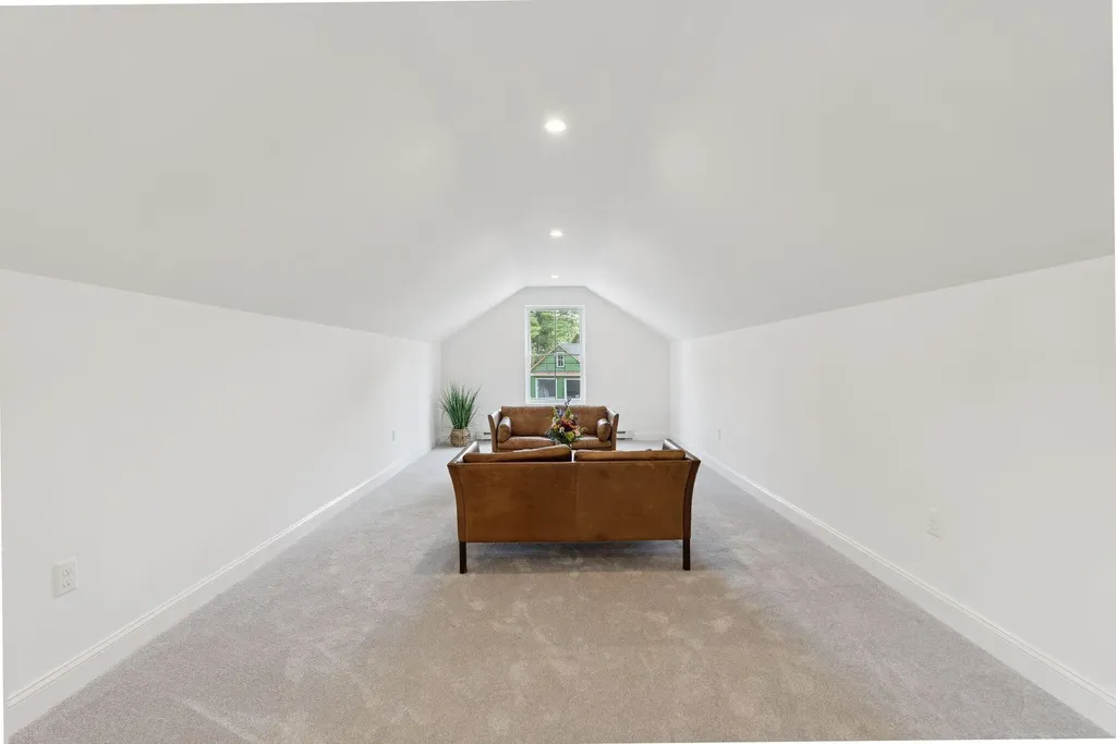 5 Heidi Boulevard Sidney ME 04330