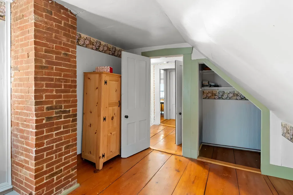 317 Friendship Road Waldoboro ME 04572