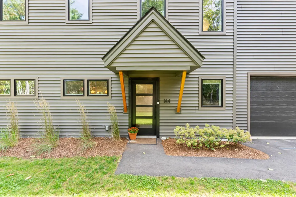 144 Moody Road Brunswick ME 04011