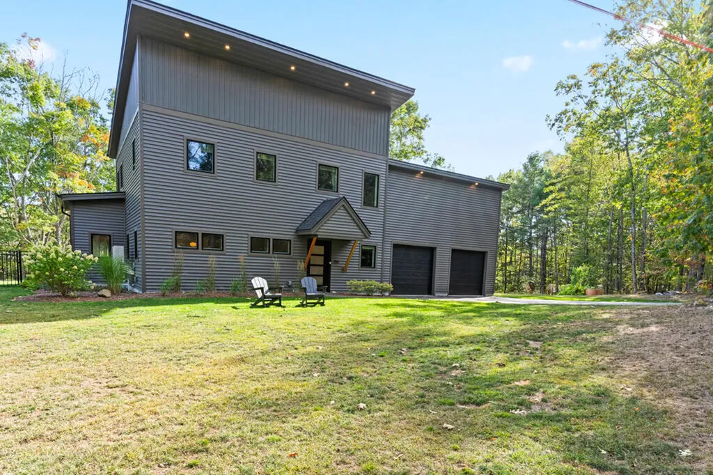 144 Moody Road Brunswick ME 04011