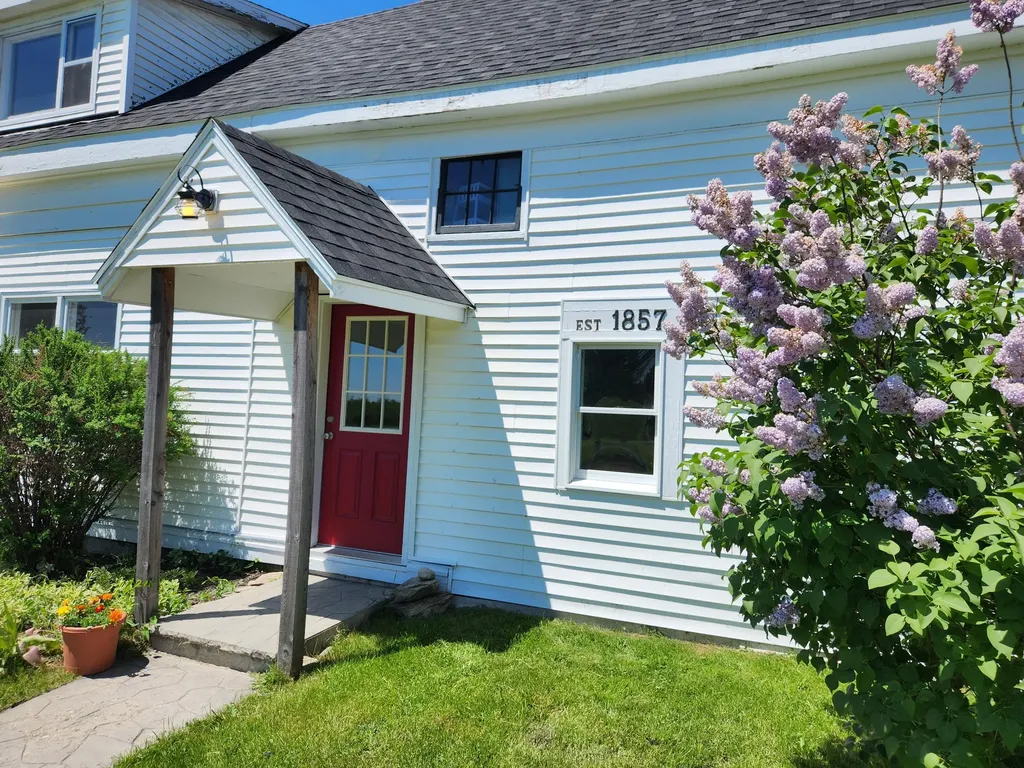 338 Western Avenue Hampden ME 04444