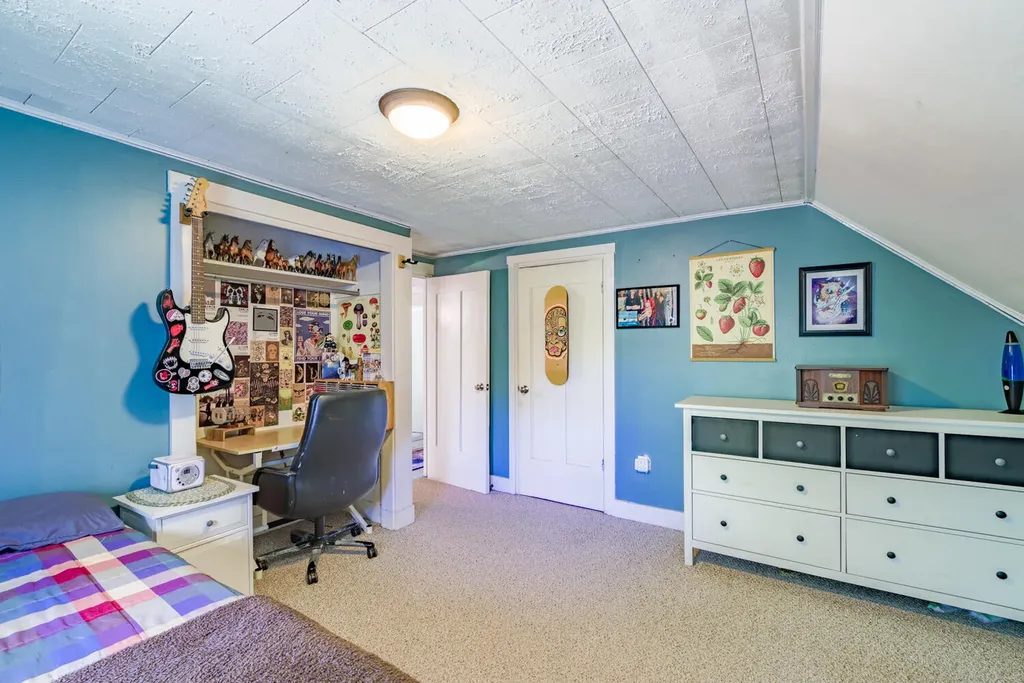338 Western Avenue Hampden ME 04444