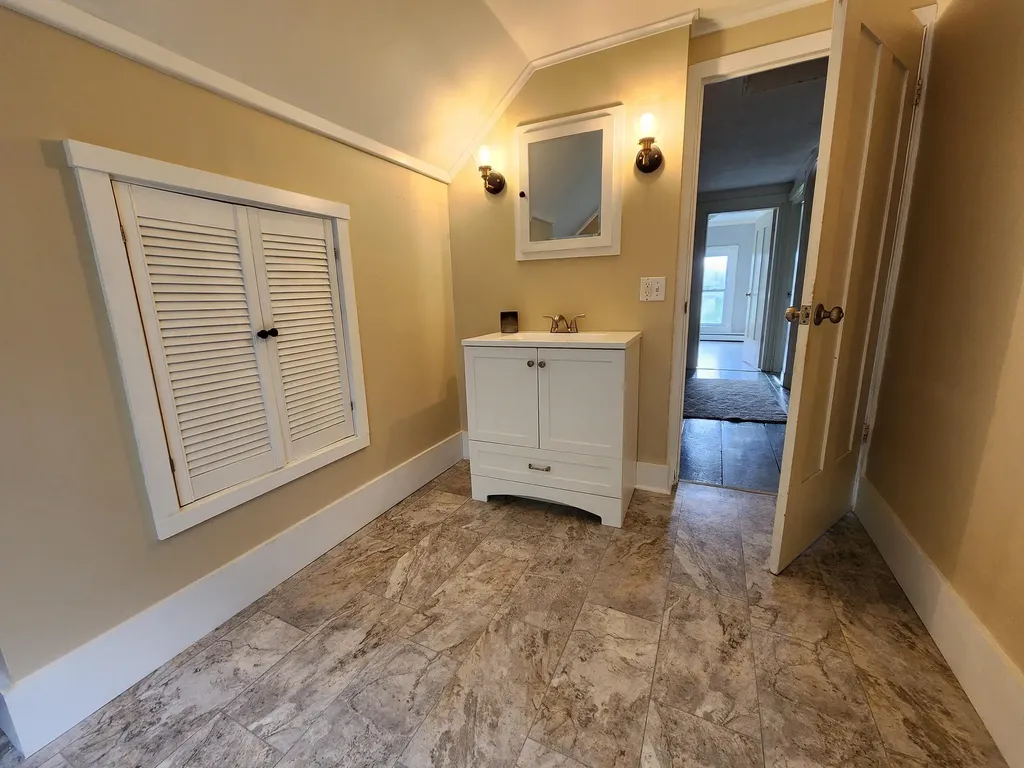 338 Western Avenue Hampden ME 04444