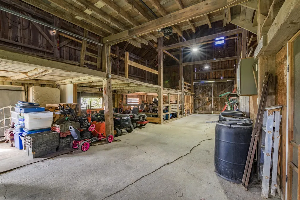338 Western Avenue Hampden ME 04444