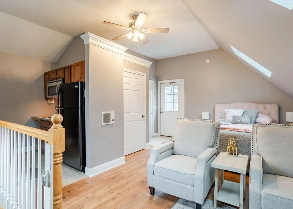 1035 Broadway South Portland ME 04106