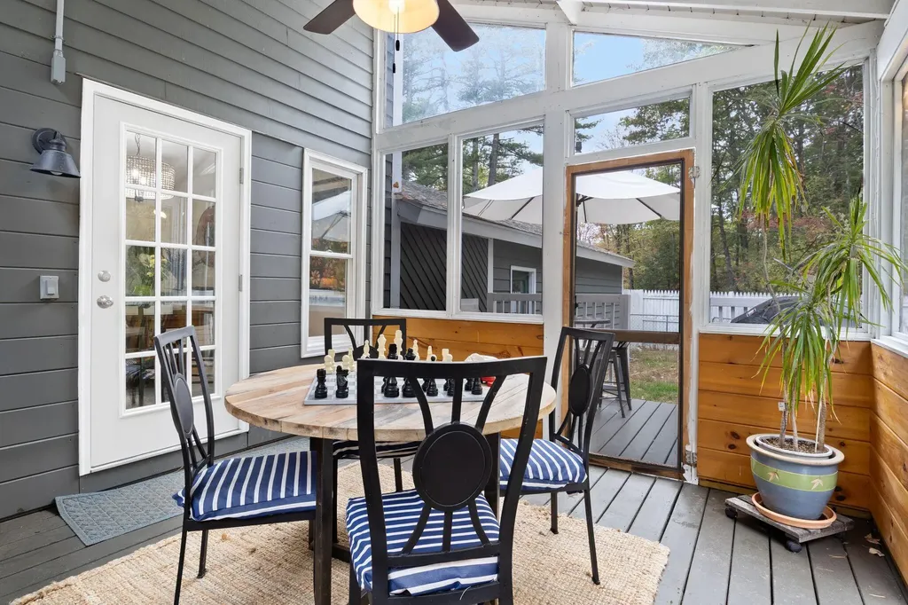 17 Edna Lane North Yarmouth ME 04097