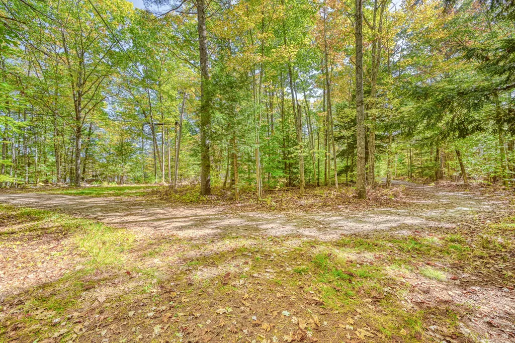 Tbd Blue Jay Way Fayette ME 04349