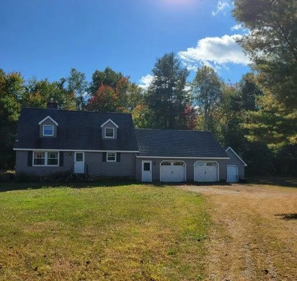 15 Skunk Hill Road Lee ME 04455