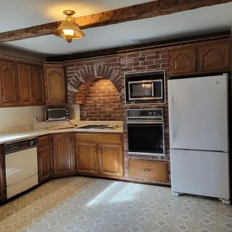 15 Skunk Hill Road Lee ME 04455