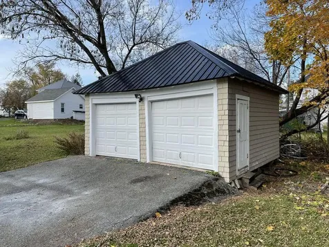 9 School Street Presque Isle ME 04769