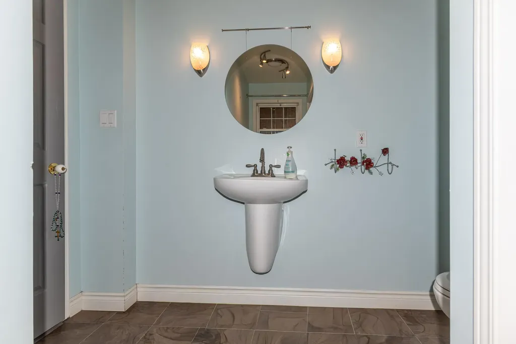282 19th Avenue Madawaska ME 04756