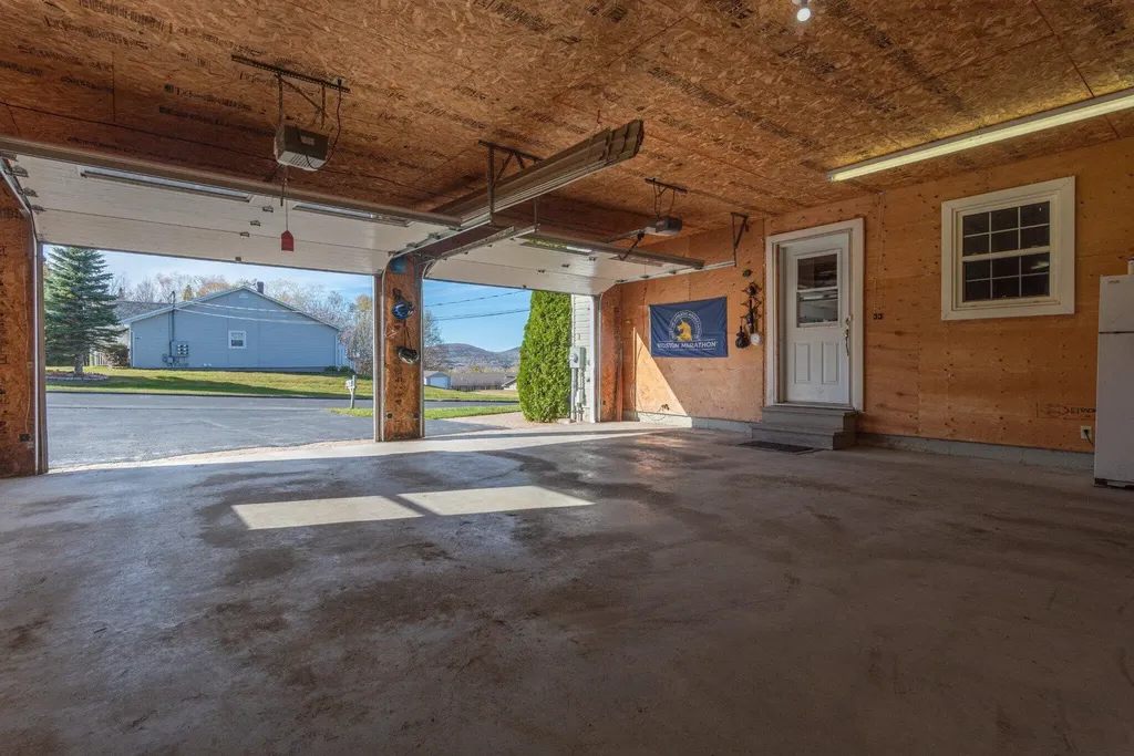 282 19th Avenue Madawaska ME 04756
