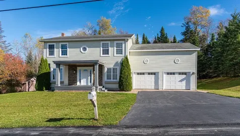 282 19TH Avenue Madawaska ME 04756